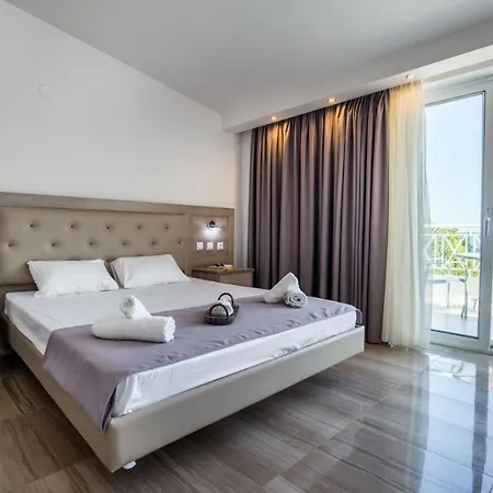 Bay 4*
