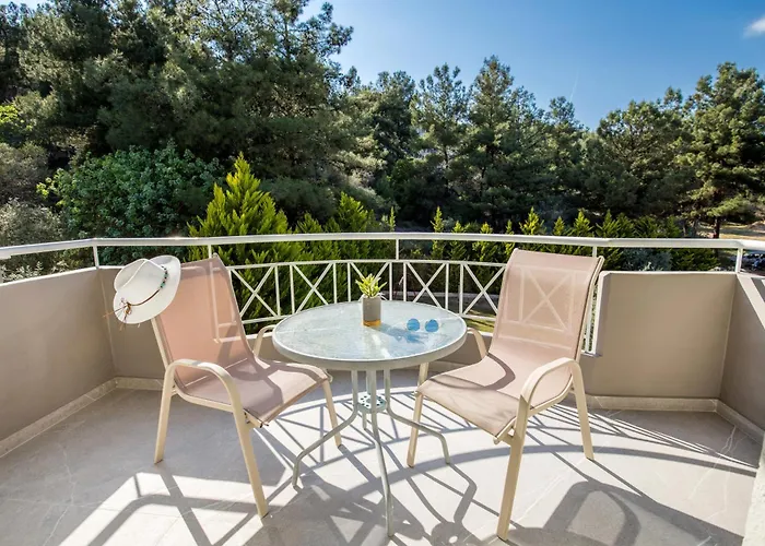 فندق Bay يميناريا